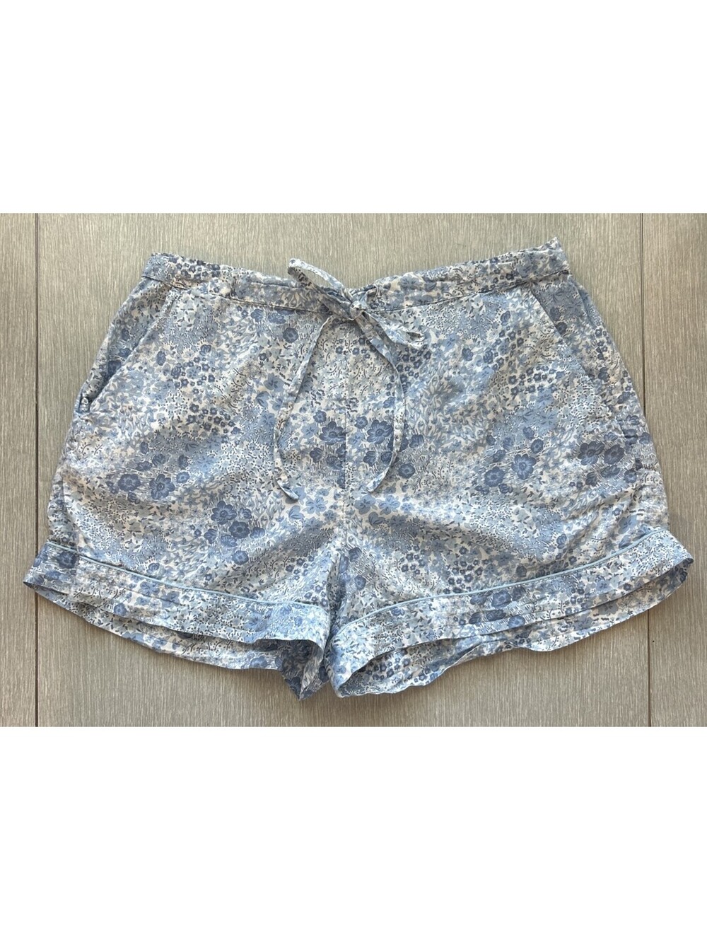 Cynthia Rowley Women's blue/white floral sleepshorts drawstring M organic cotton